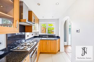 Photo 11- click for photo gallery